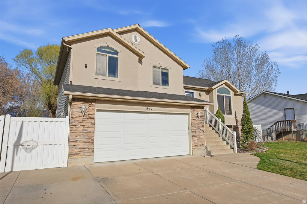 257 S 950 W Layton, UT 84041