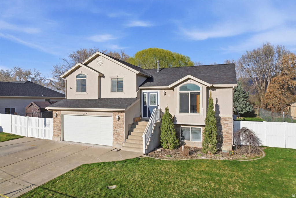 257 S 950 W Layton, UT 84041