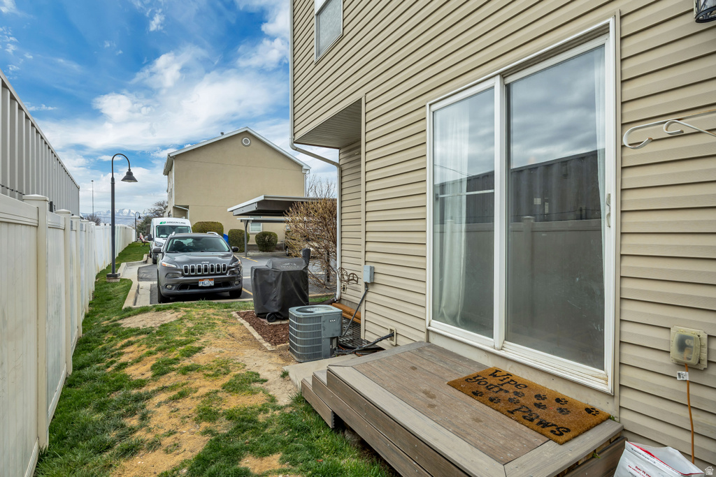 269 W APPLE CROSS WAY Murray, UT 84107