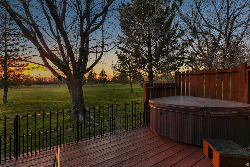 58 WHITE BARN Pleasant View, UT 84414