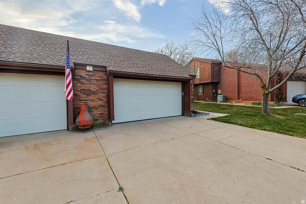 58 WHITE BARN Pleasant View, UT 84414