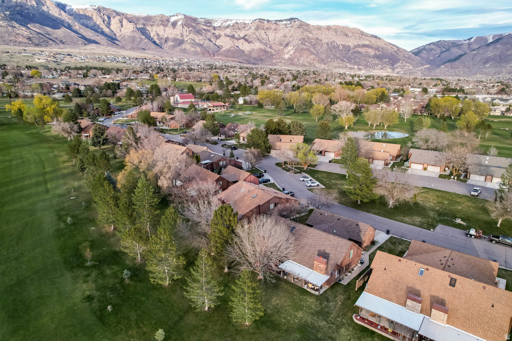 58 WHITE BARN Pleasant View, UT 84414