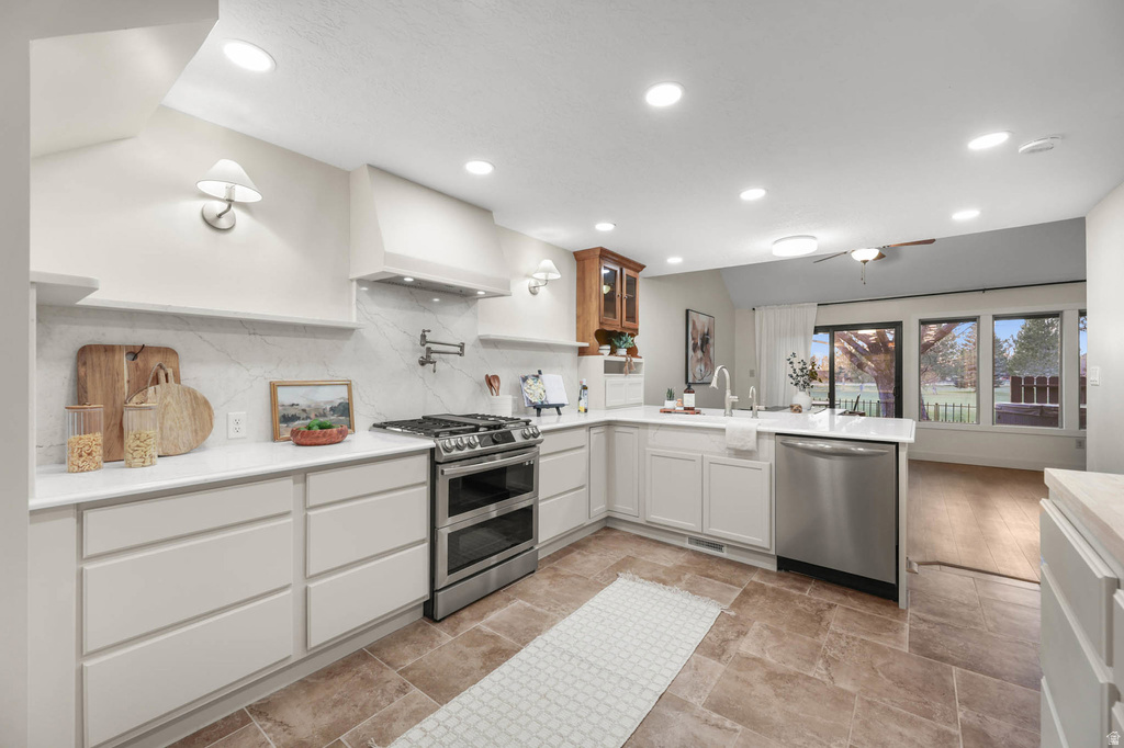 58 WHITE BARN Pleasant View, UT 84414