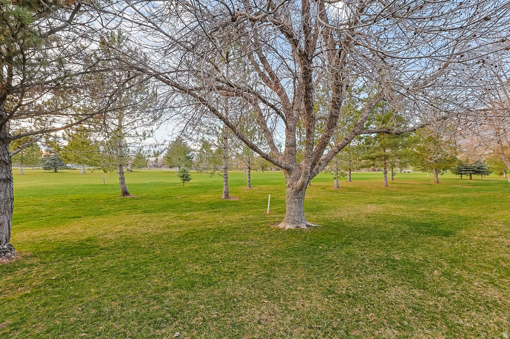 58 WHITE BARN Pleasant View, UT 84414