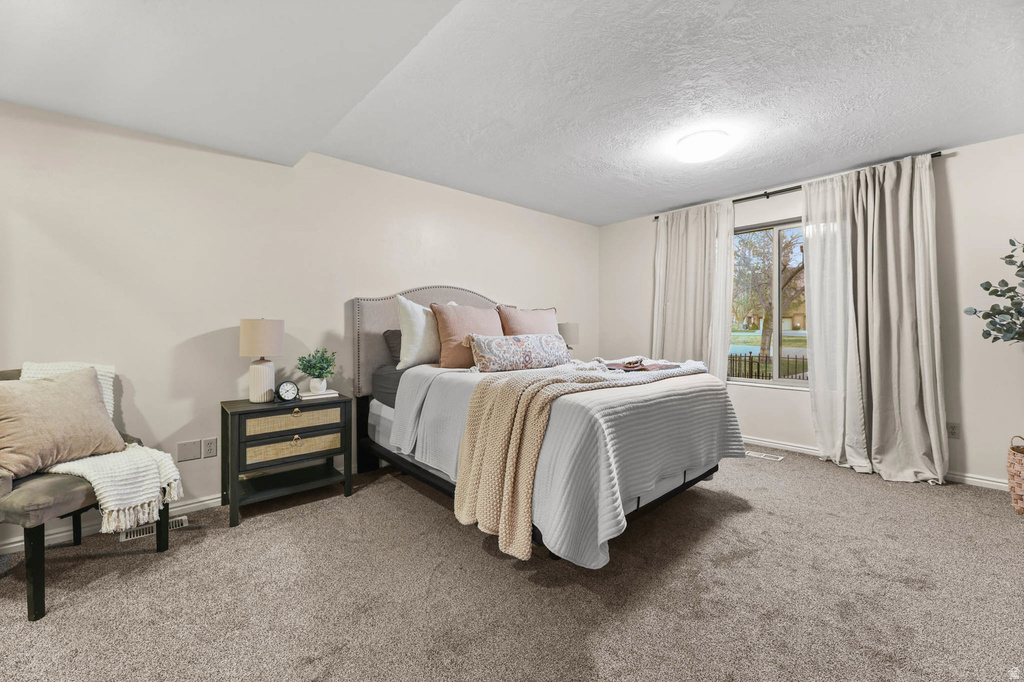 58 WHITE BARN Pleasant View, UT 84414