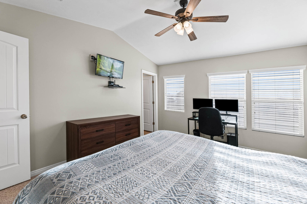 2464 N CHARLESTON AVE Harrisville, UT 84414