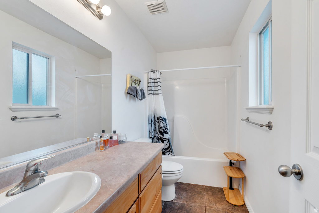 1336 N 100 E Nephi, UT 84648