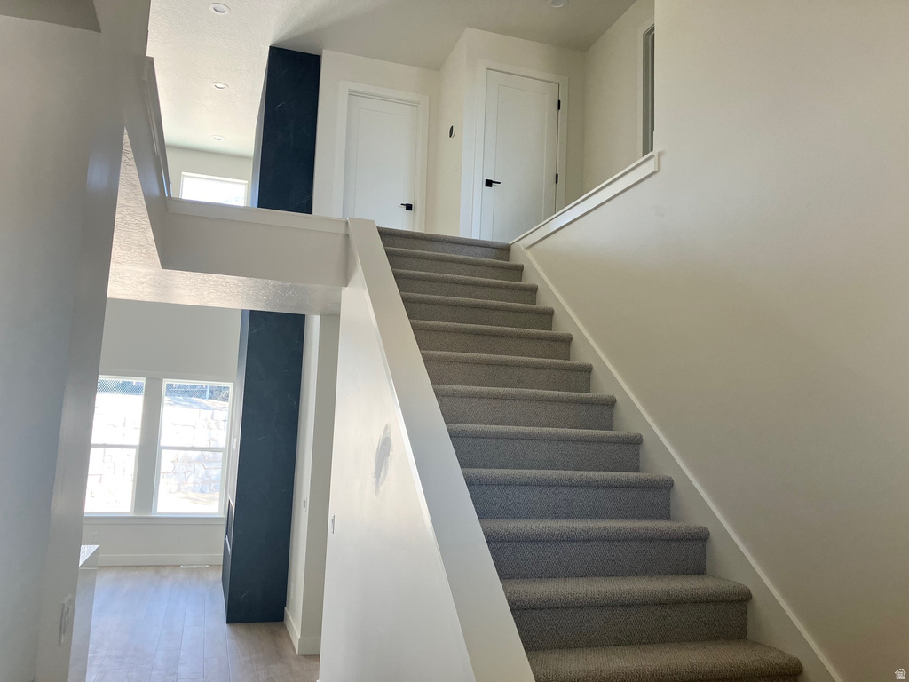 2053 S 350 E #7 Bountiful, UT 84010