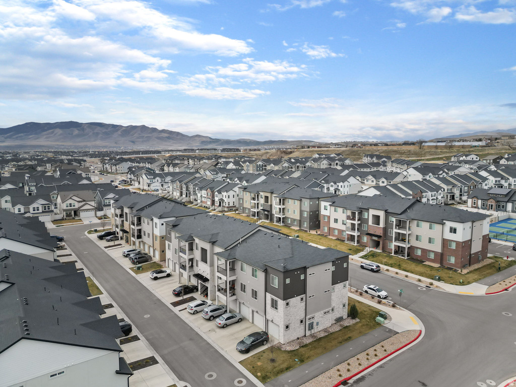 1386 N 3830 W #101 Lehi, UT 84048