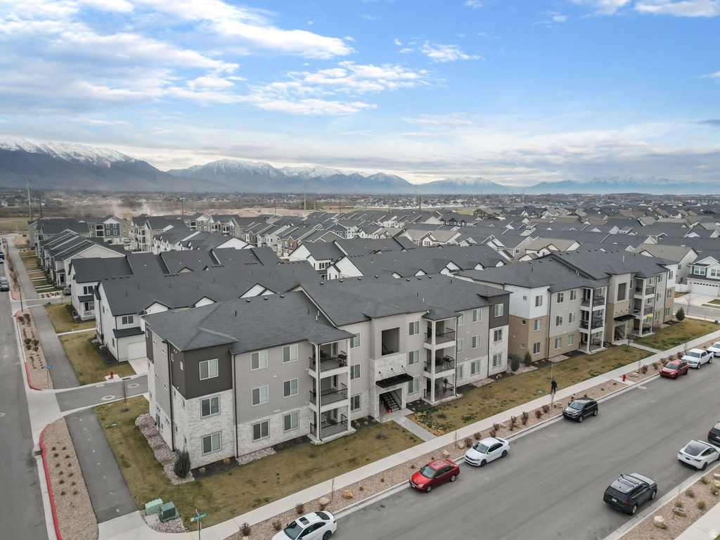 1386 N 3830 W #101 Lehi, UT 84048