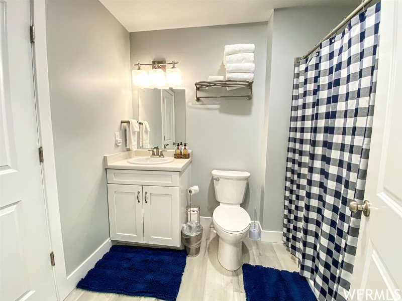 942 N NEWBERG DR #2 Garden City, UT 84028