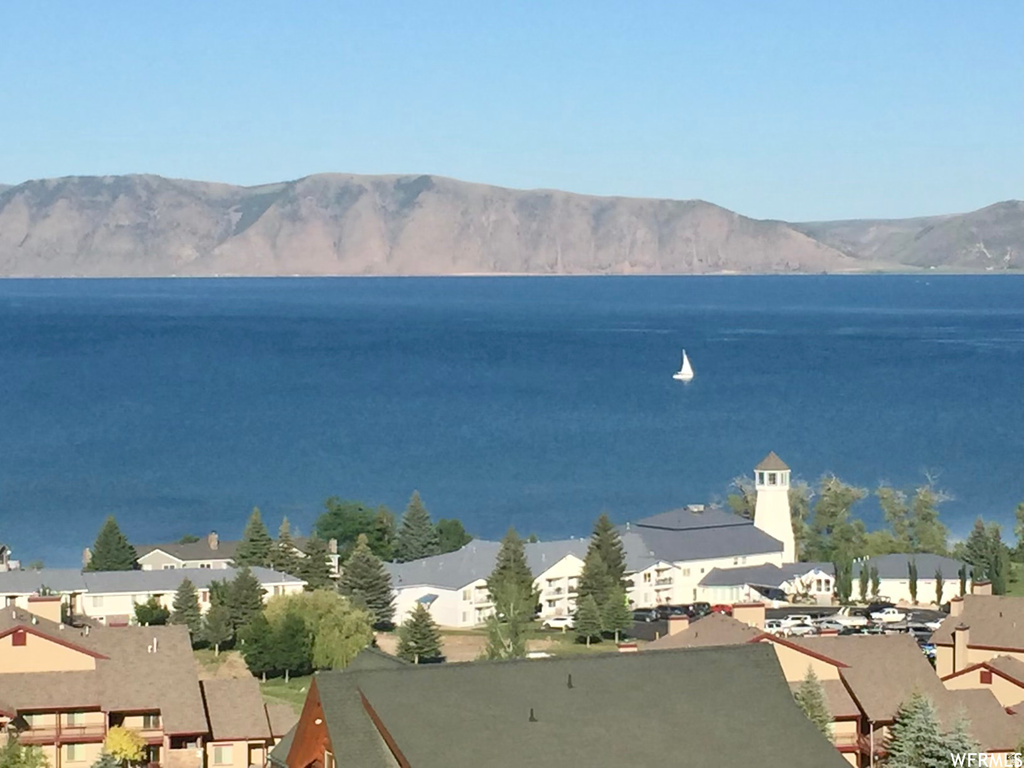 942 N NEWBERG DR #2 Garden City, UT 84028