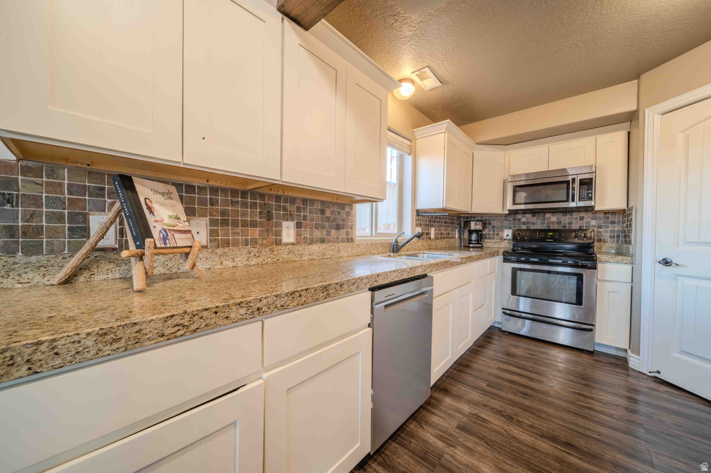 3259 E 1000 N #1 Ballard, UT 84066