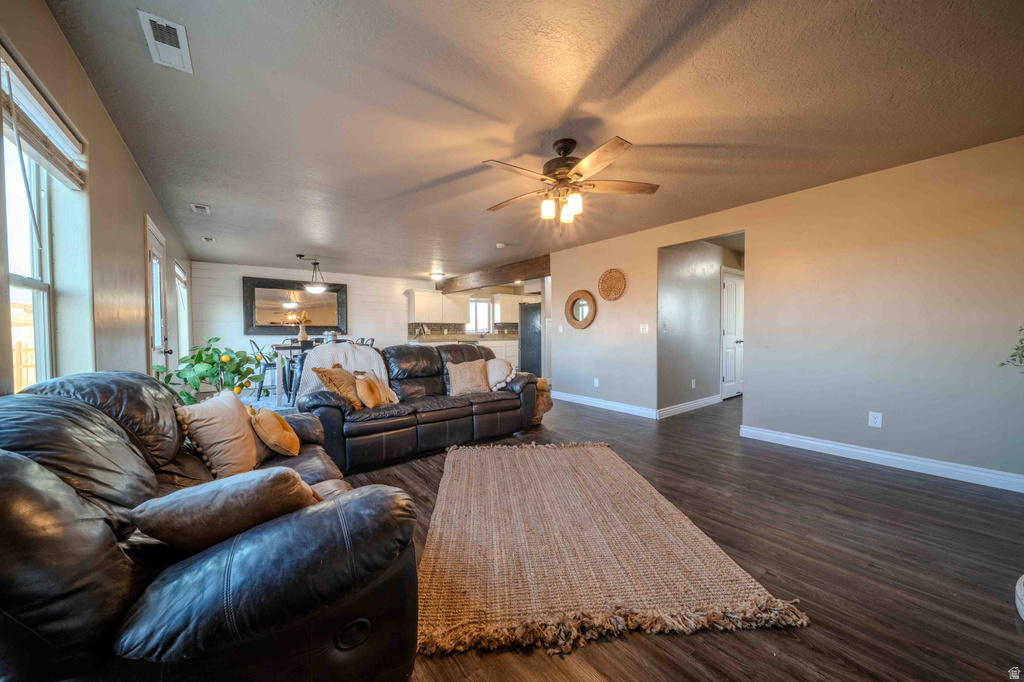 3259 E 1000 N #1 Ballard, UT 84066