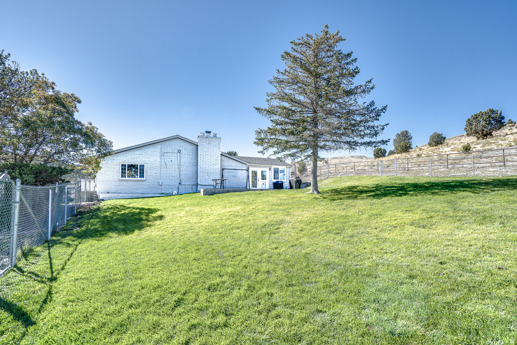 8088 W CANYON RD Herriman, UT 84096