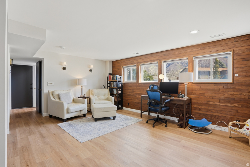 2853 E WILLOW DR Sandy, UT 84093