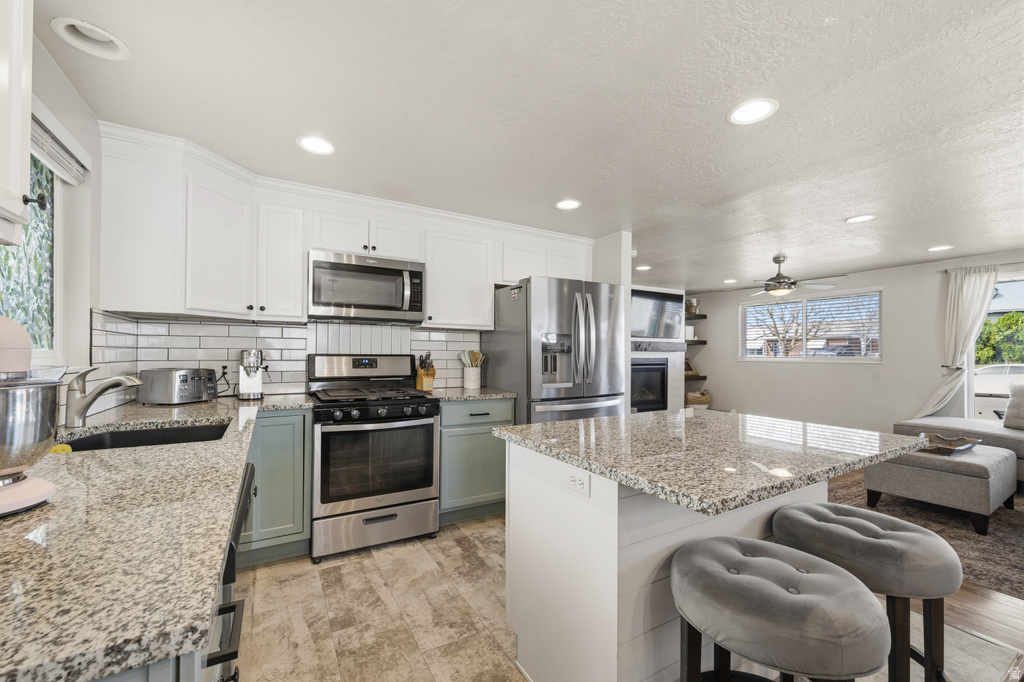 582 E 350 S Clearfield, UT 84015