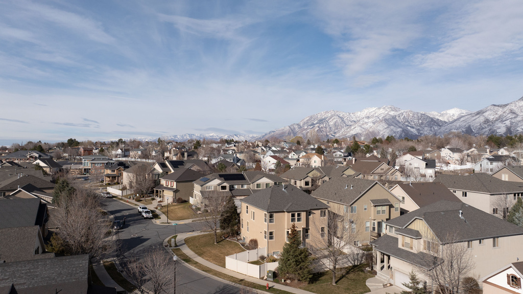 1420 E FIRELIGHT WAY Sandy, UT 84092