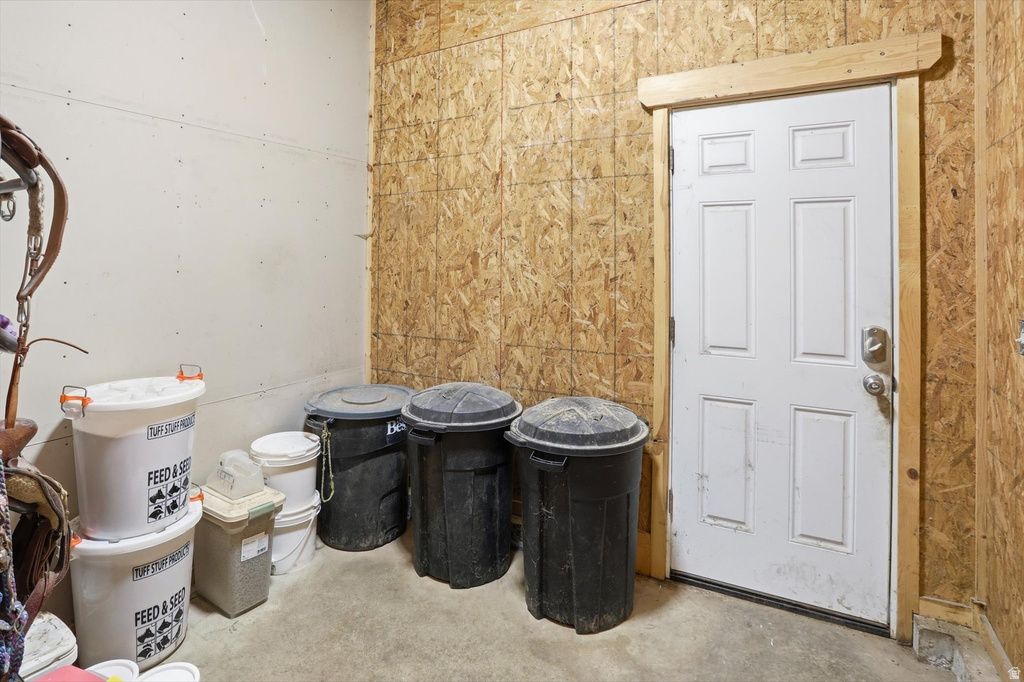 6207 W 1900 N Warren, UT 84404