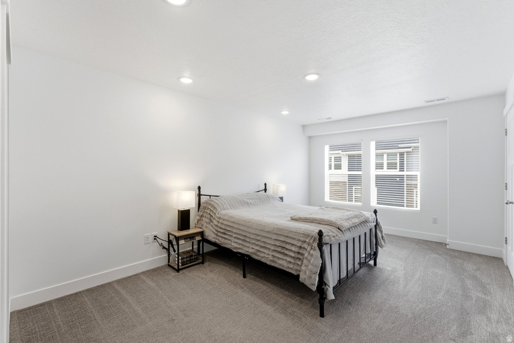 39 N 300 W Santaquin, UT 84655