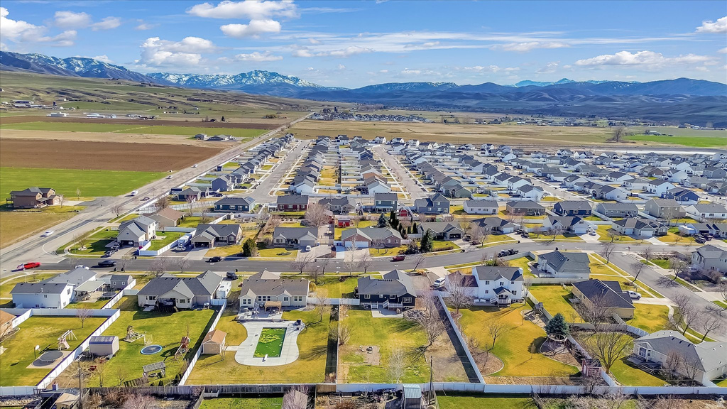 751 E 440 S Hyrum, UT 84319