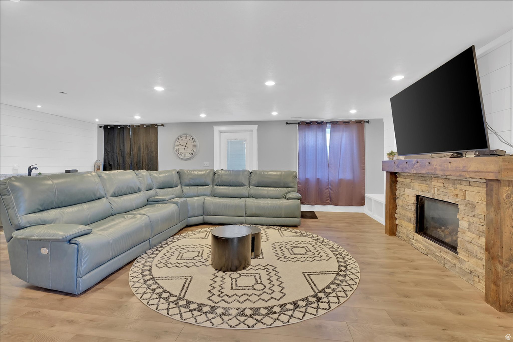 751 E 440 S Hyrum, UT 84319