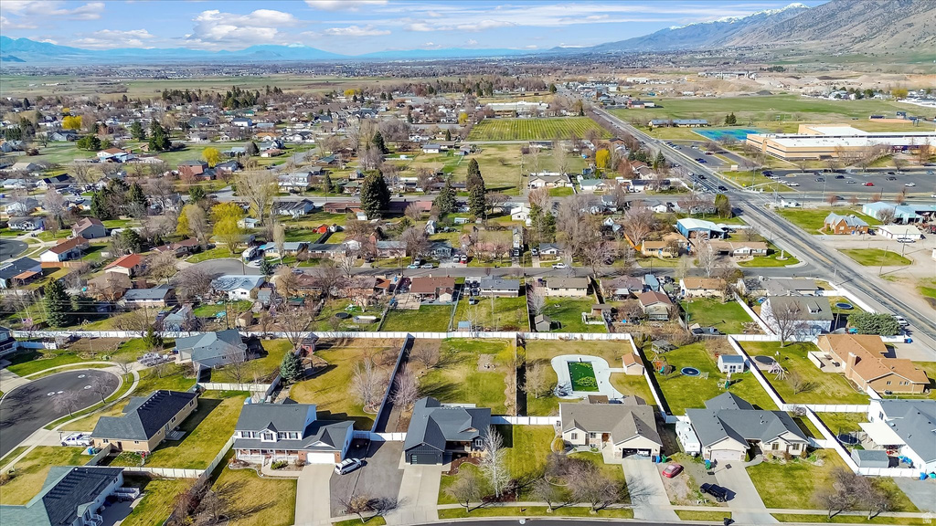 751 E 440 S Hyrum, UT 84319