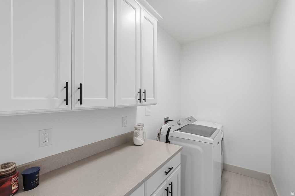 1448 E ERICKSON KNOLL LN Eagle Mountain, UT 84005