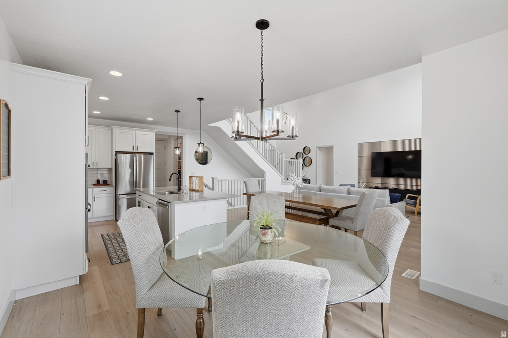 1448 E ERICKSON KNOLL LN Eagle Mountain, UT 84005