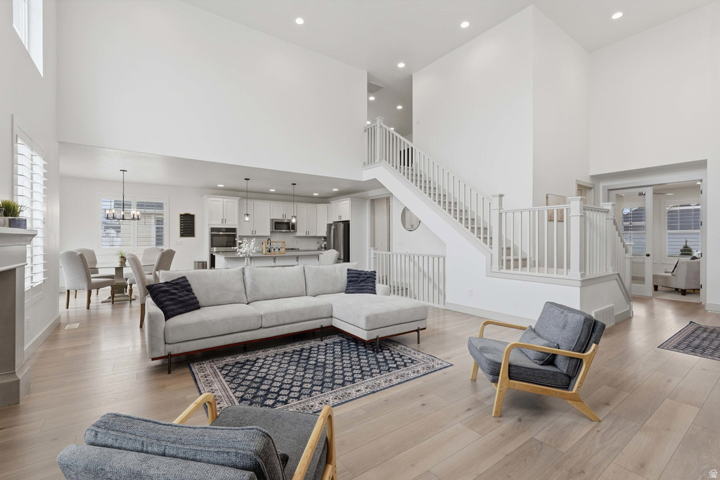 1448 E ERICKSON KNOLL LN Eagle Mountain, UT 84005