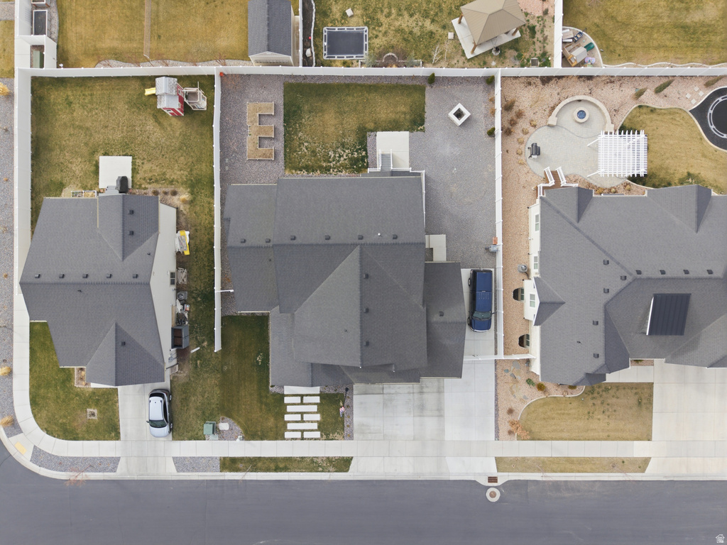 1448 E ERICKSON KNOLL LN Eagle Mountain, UT 84005