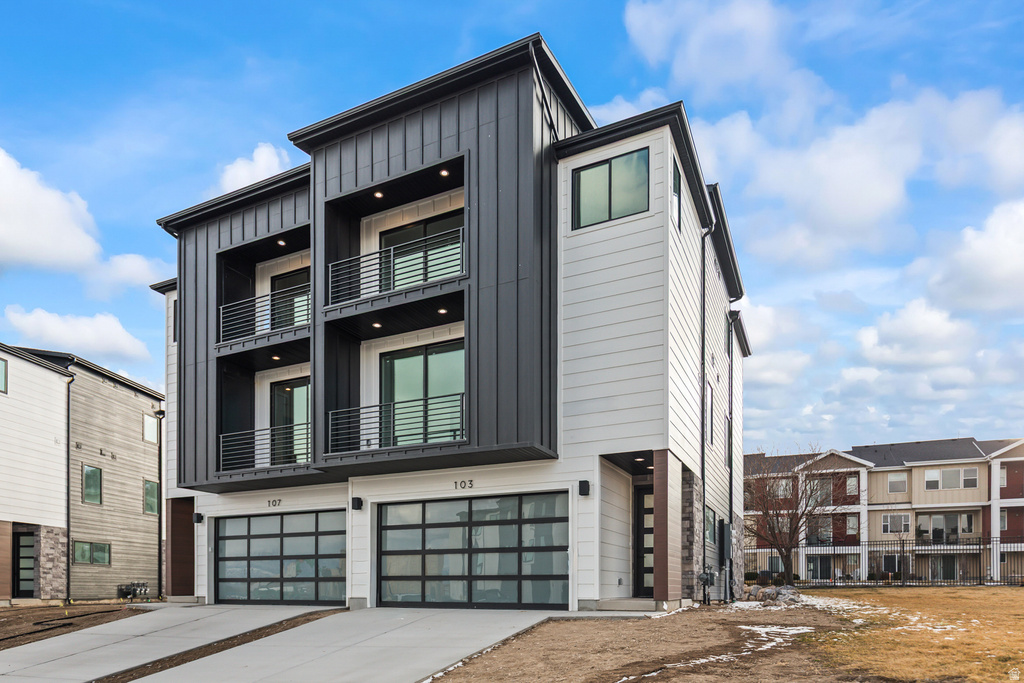 107 PALMER LN Saratoga Springs, UT 84045