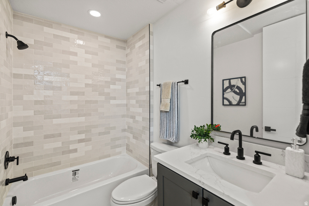 107 PALMER LN Saratoga Springs, UT 84045