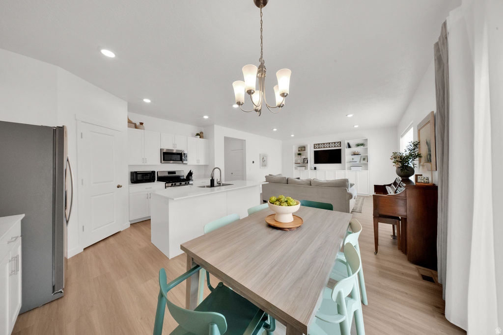 809 N COLD POND AVE Lehi, UT 84043