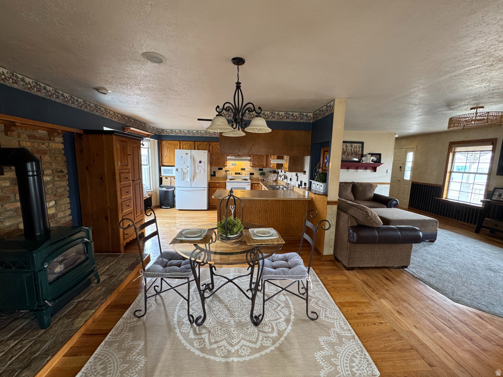 312 N 720 E Lehi, UT 84043