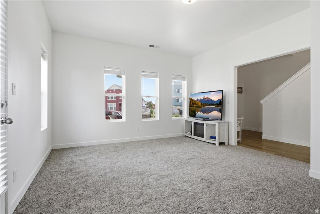 11638 S SKYWARD RD South Jordan, UT 84009