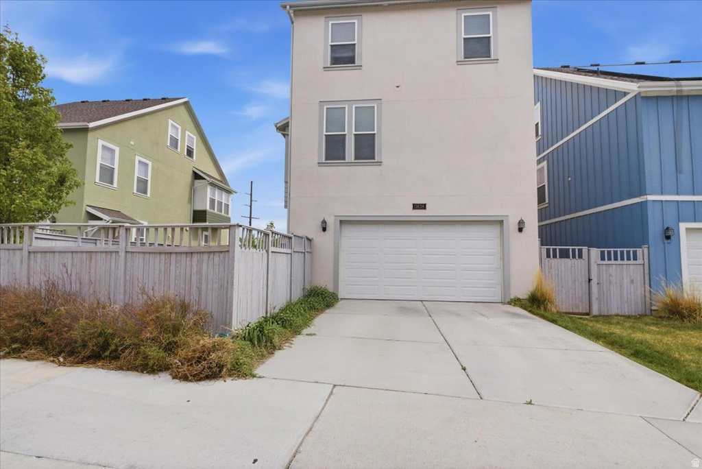 11638 S SKYWARD RD South Jordan, UT 84009