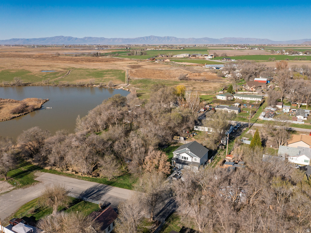2185 N 3900 W Corinne, UT 84307