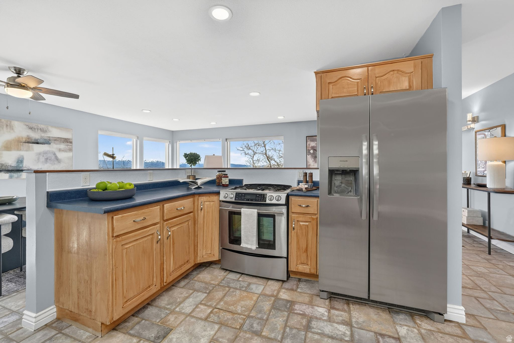 1290 OAKRIDGE DR Centerville, UT 84014