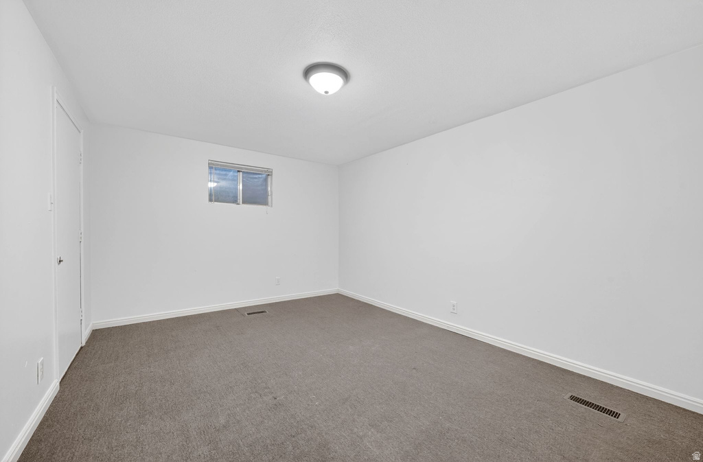 1290 OAKRIDGE DR Centerville, UT 84014