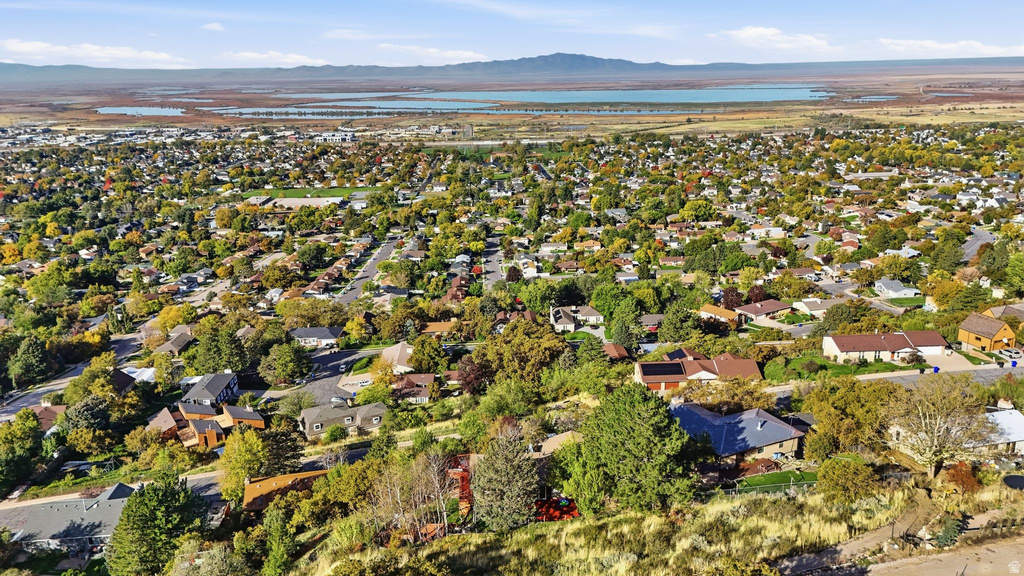 1290 OAKRIDGE DR Centerville, UT 84014