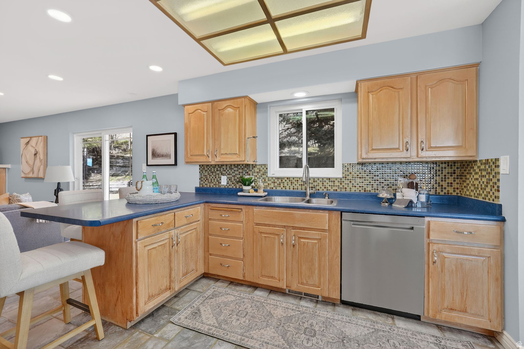 1290 OAKRIDGE DR Centerville, UT 84014