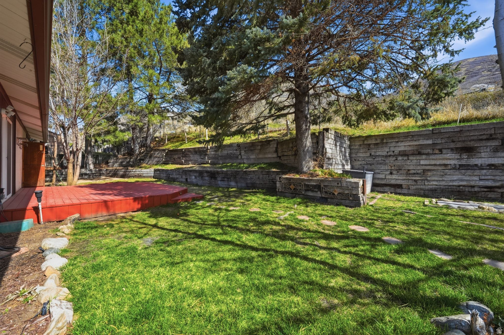 1290 OAKRIDGE DR Centerville, UT 84014