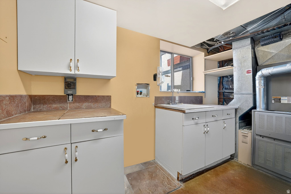 1290 OAKRIDGE DR Centerville, UT 84014