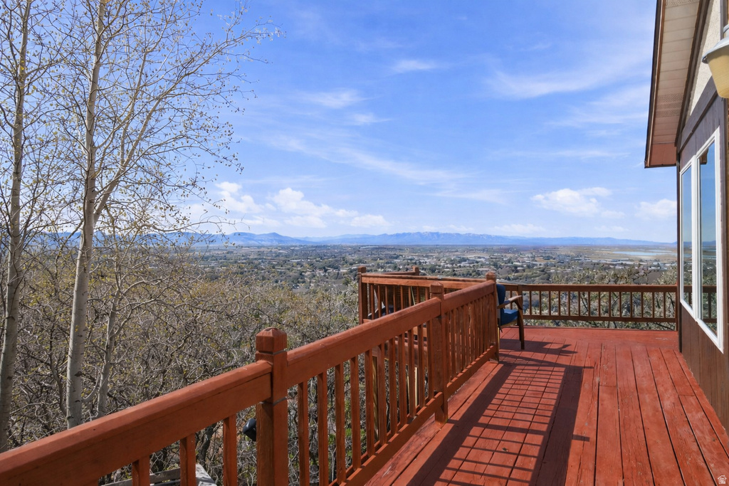 1290 OAKRIDGE DR Centerville, UT 84014