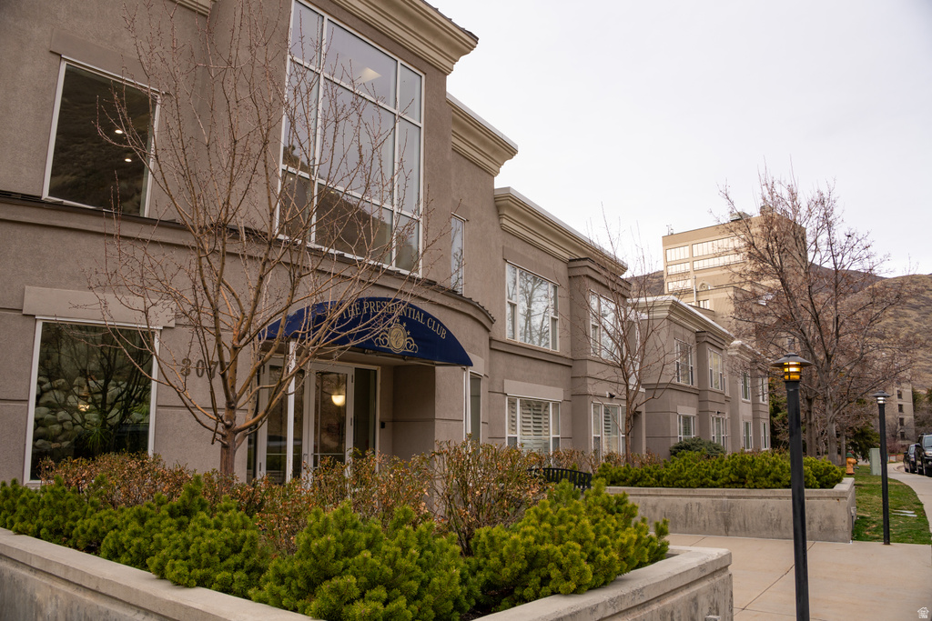 3075 E KENNEDY DR #405 Salt Lake City, UT 84108