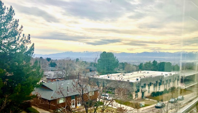 3075 E KENNEDY DR #405 Salt Lake City, UT 84108