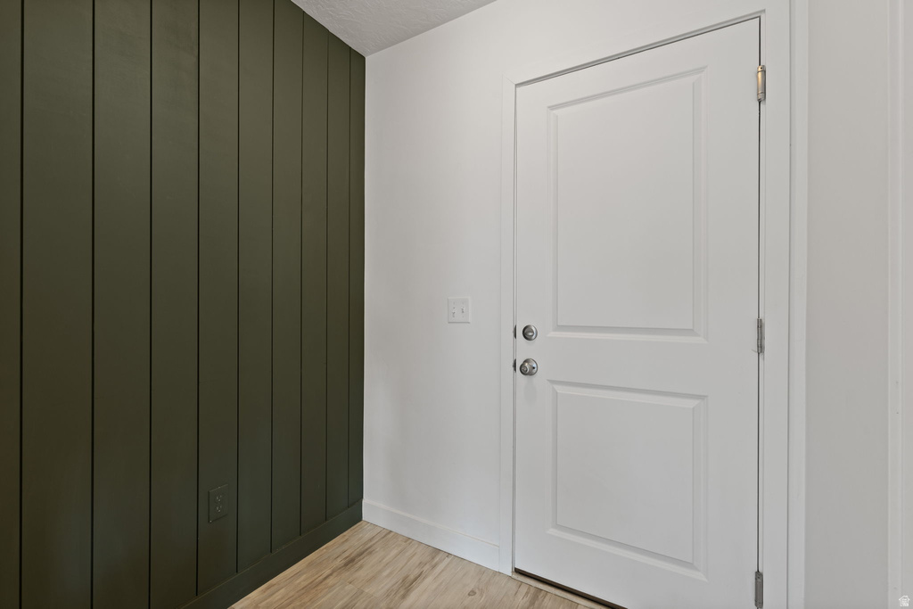 1614 W PARKVIEW DR Syracuse, UT 84075