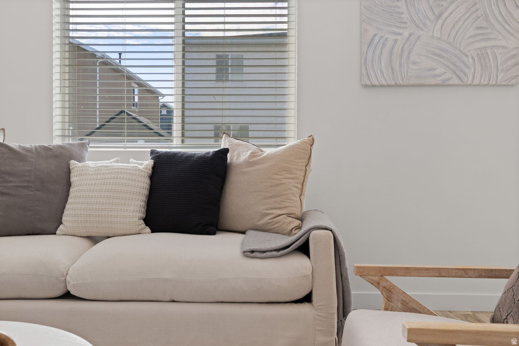 1614 W PARKVIEW DR Syracuse, UT 84075