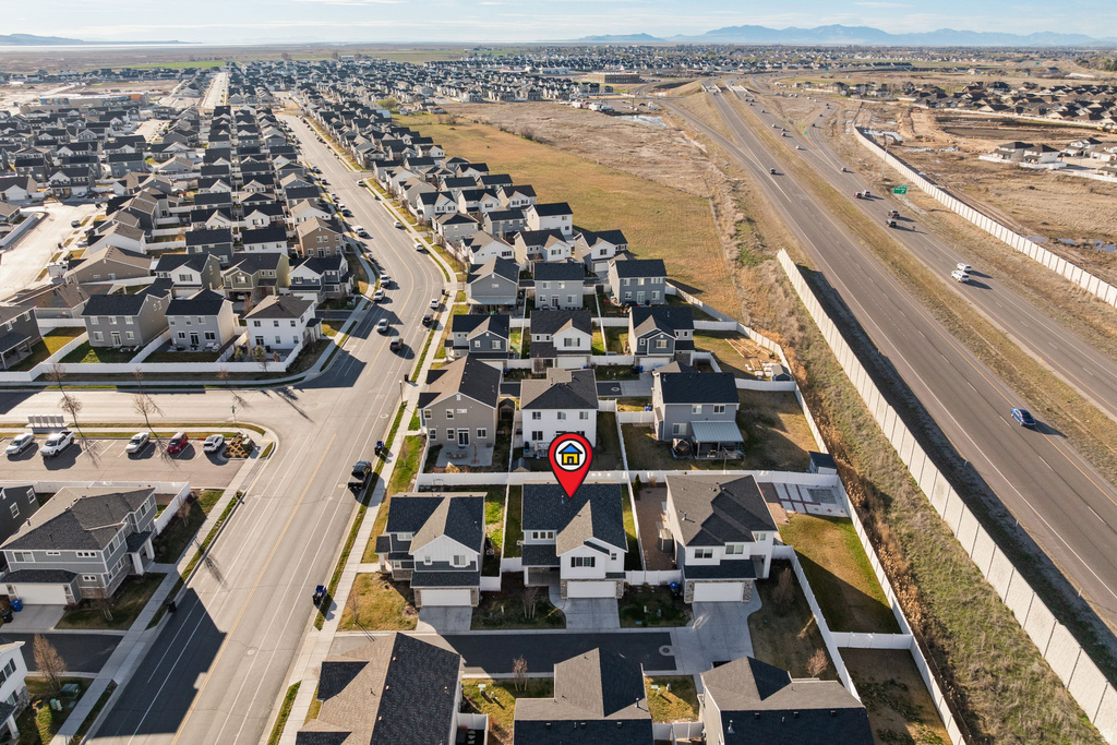 1614 W PARKVIEW DR Syracuse, UT 84075